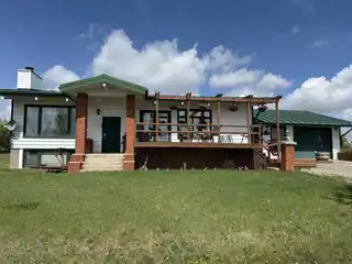 Beautiful 4.5-acre Equestrian Property