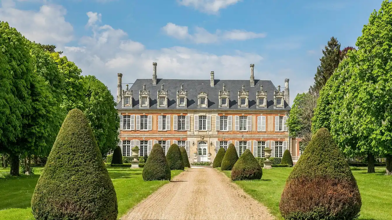 Exceptional Countryside Property