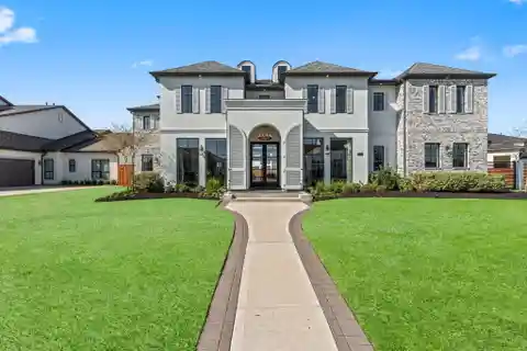 The Ultimate in Modern Living