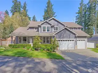 Pacific Northwest Living at Its Finest