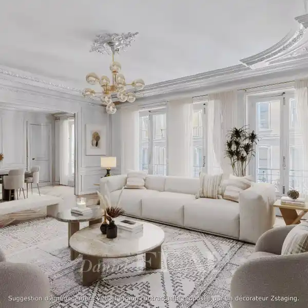 ELEGANT APARTMENT IN A PRESTIGIOUS BUILDING