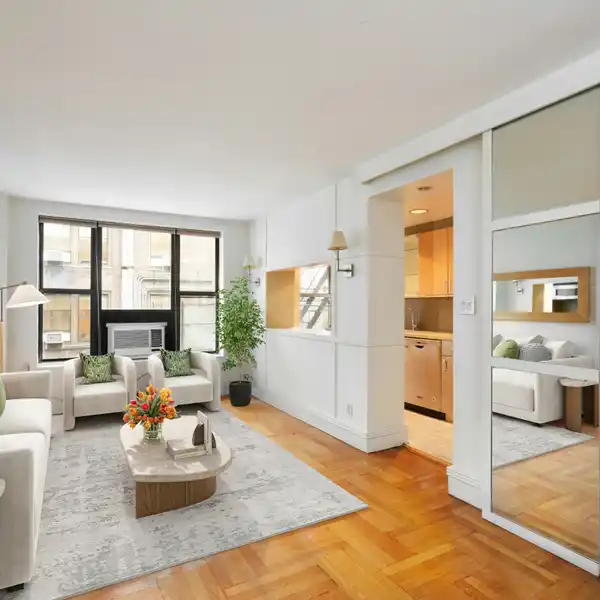 LARGE RENOVATED ONE BEDROOM HOME