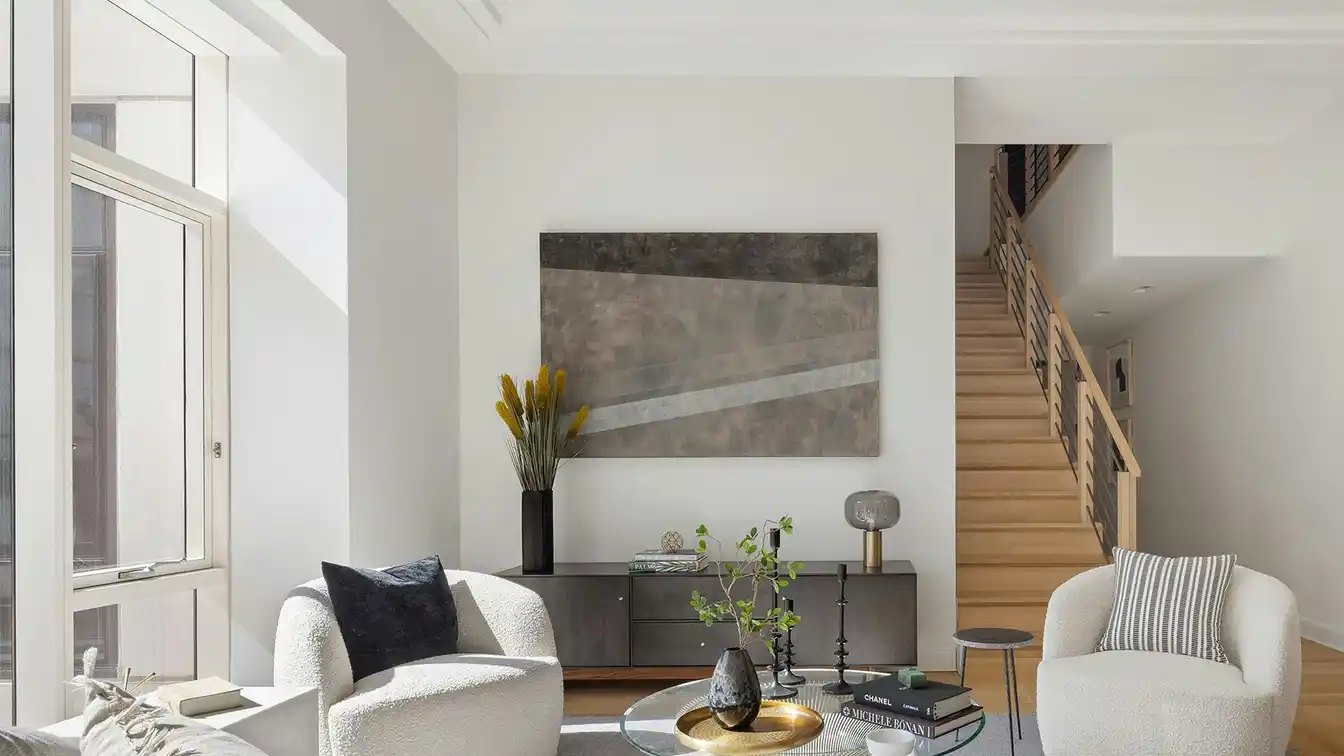 Magnificent Corner Duplex Designed to Perfection