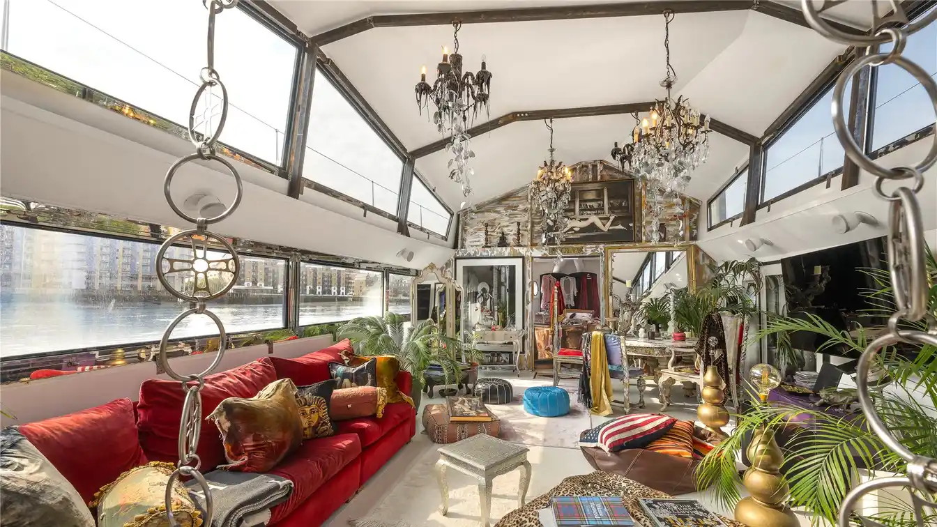 Unique and Striking Houseboat