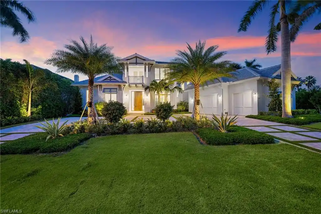 Stunning Waterfront Residence