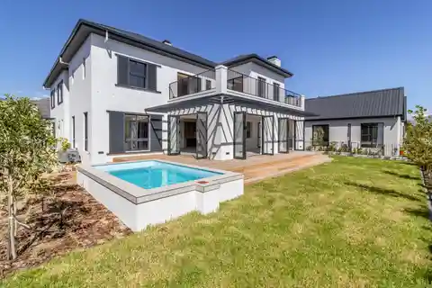 Brand New House in La Vue in Val De Vie Lifestyle Estate - the Place to Be