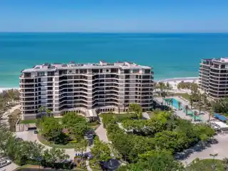 Exquisite Gulf-Front Residence at L’ambiance