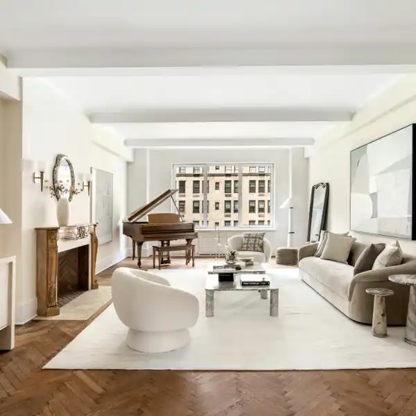 GORGEOUS CLASSIC 8 INTO 7 ON PARK AVENUE