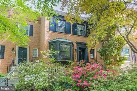 Renovated City Townhome with Peaceful Outdoor Spaces