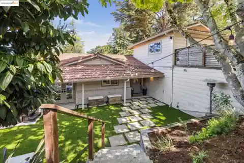 Beautifully Updated Open-concept Home