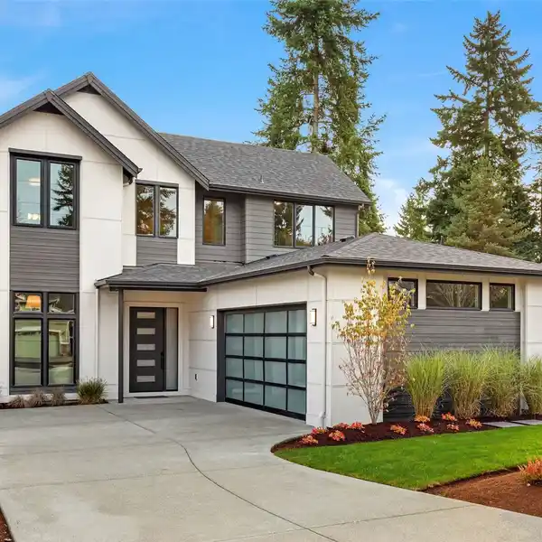 EXCLUSIVE LIVING IN TROVE AT WARNER'S CORNER