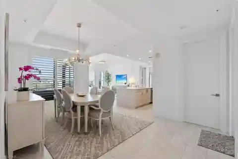 Fabulous Fully Furnished Condo