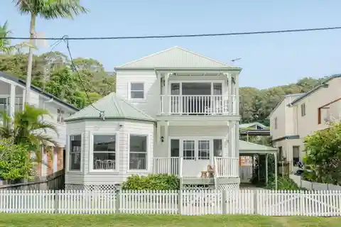 Quintessential Bayside Cottage