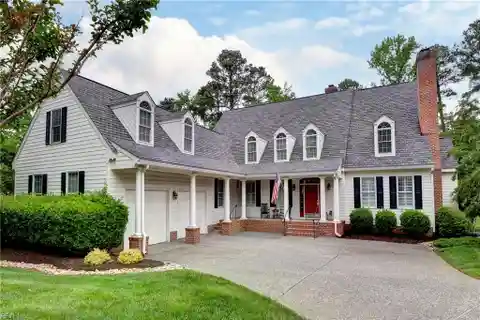 Exquisite Custom-built Residence