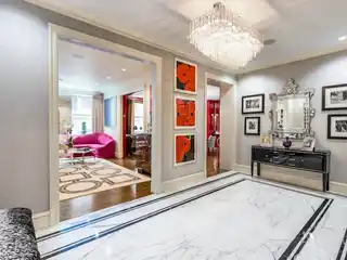 Renovated Park Avenue Home in a Convenient Location