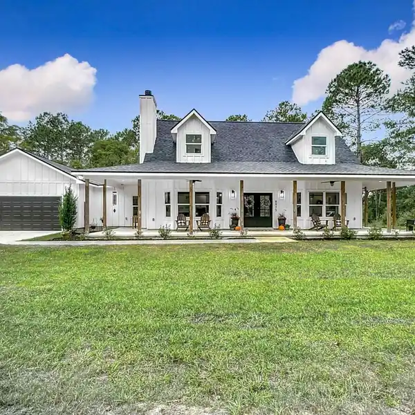 CHARMING COUNTRY HOMESTEAD ON 8.16 ACRES
