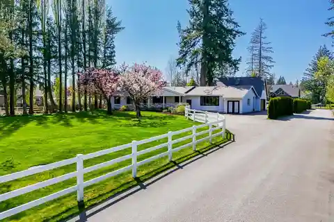 Stunningly Renovated and Sprawling Residence in the Heart of Salmon River