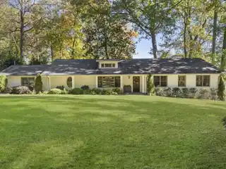 Exquisite Ranch Redefined with Modern Sophistication