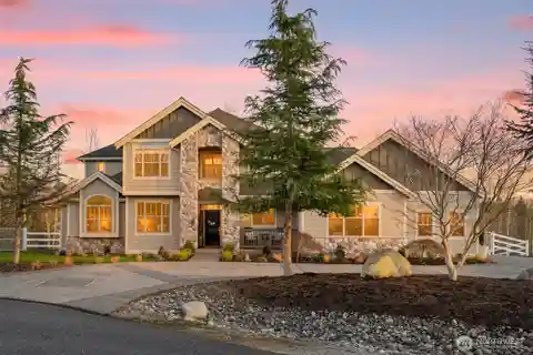 Immaculately Maintained Home in Desirable Silverado