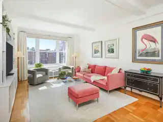 Sun-Splashed Home with Panoramic Views