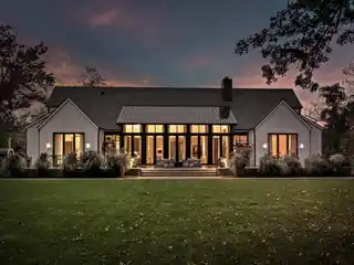 Elegant Organic Flow Designed for Entertaining