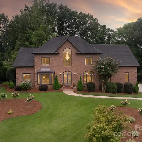 IMPECCABLY RENOVATED ESTATE