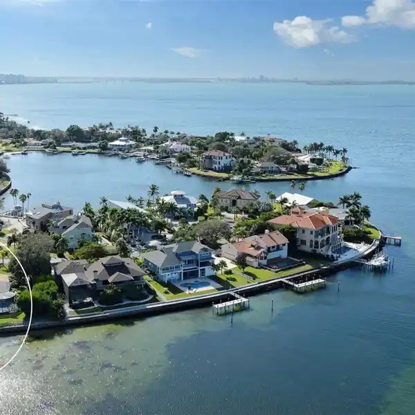 PRIME SARASOTA BAYFRONT PROPERTY