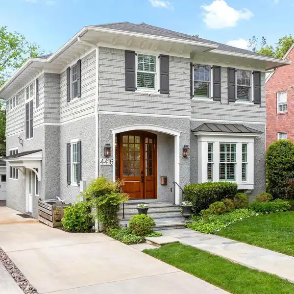 RECENTLY CRAFTED RESIDENCE IN AN UNBEATABLE LOCATION