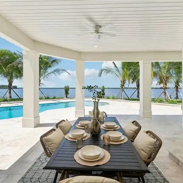 RECONSTRUCTED SMART HOME WITH GORGEOUS VIEWS