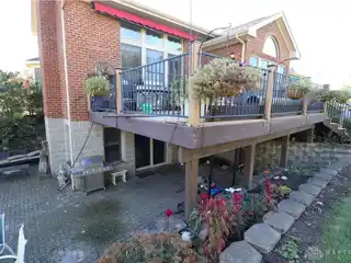 Dream Home Retreat on 1.5 Private Acres