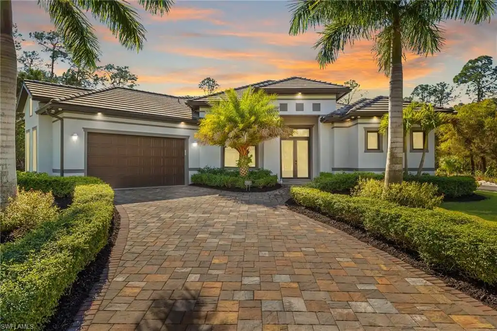 Incredible Home in Golden Gate Estates