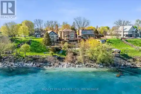 Stunning Vistas from This Private Sanctuary