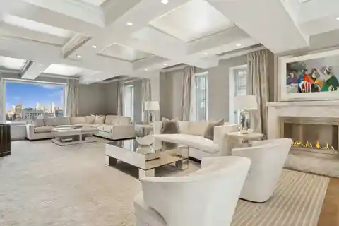 Immaculate Park Avenue Penthouse