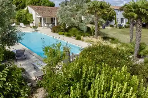 Renovated Farmhouse with Lush Grounds