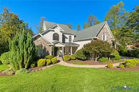 Exquisite Home in Sought-After River Downs Community