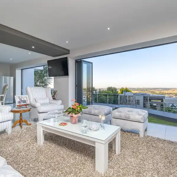 GRAND ELEGANCE WITH UNMATCHED PRIVACY