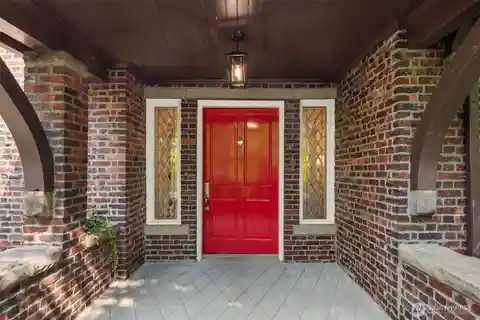 Exceptional Home in the Historic Harvard-Belmont District