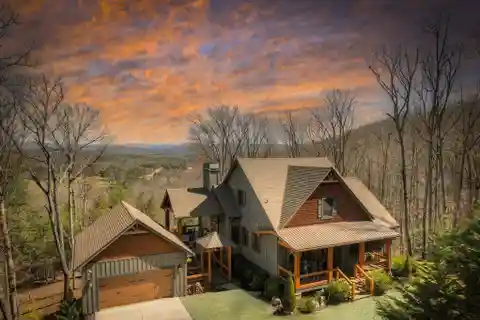 Mountain Cabin with Breathtaking Views