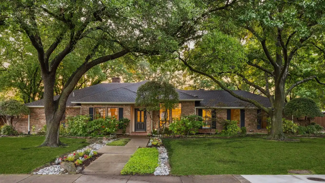 Fabulous Ranch with a Flowing Plan