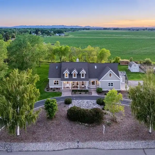 METICULOUSLY CARED-FOR PROPERTY