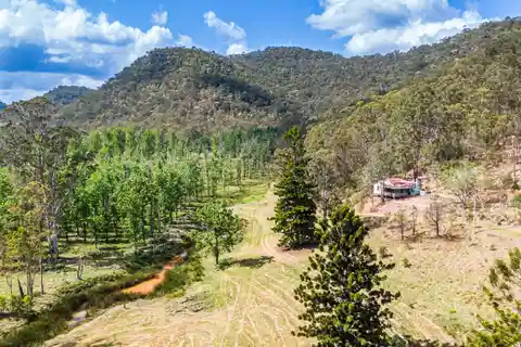 260-acre Getaway