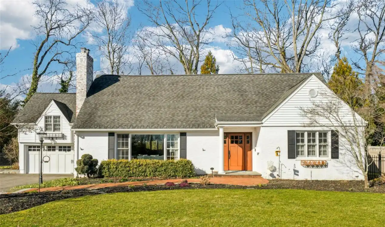 Gorgeous Home with Great Space