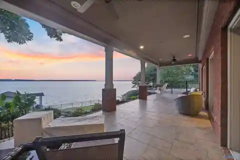 Premium Living on Wheeler Lake