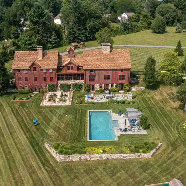 INCREDIBLE BARN HOUSE ESTATE MASTERPIECE