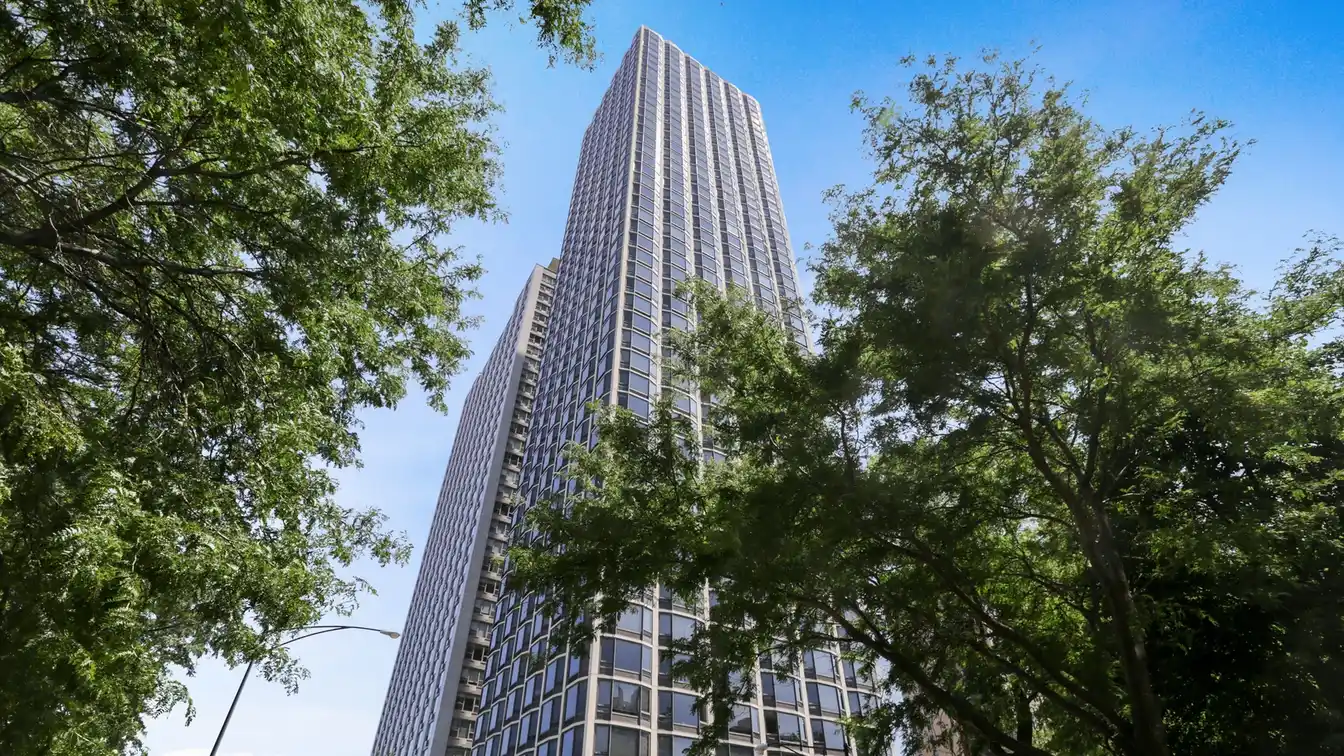 Full Floor Unit - Make Your Dream a Reality