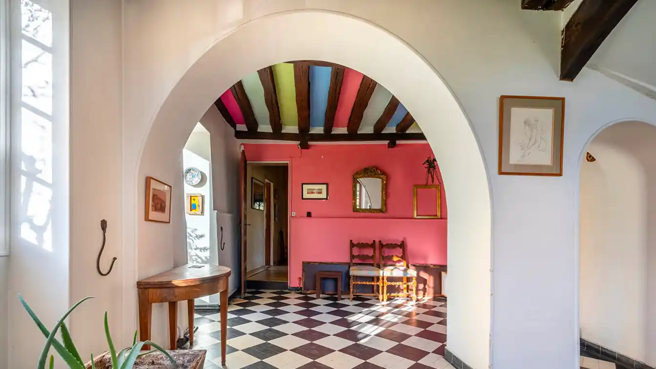 Large Estate in an Exceptional Location