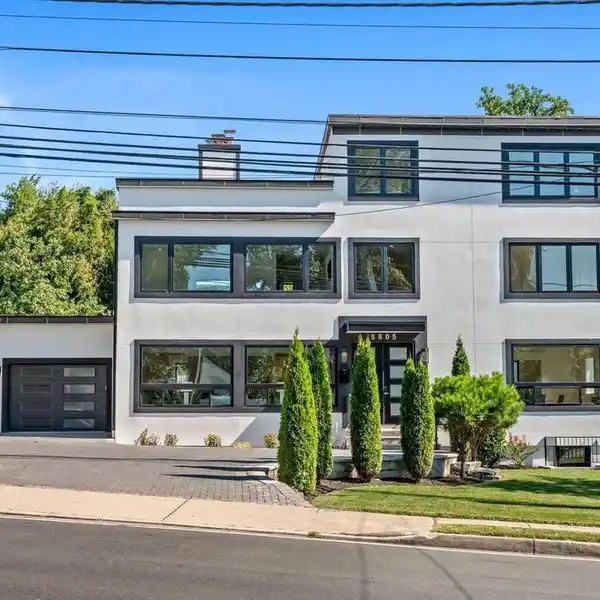 EXCEPTIONAL CUSTOM CONTEMPORARY IN A COVETED NEIGHBORHOOD