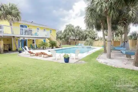 Dreamy Coastal Retreat