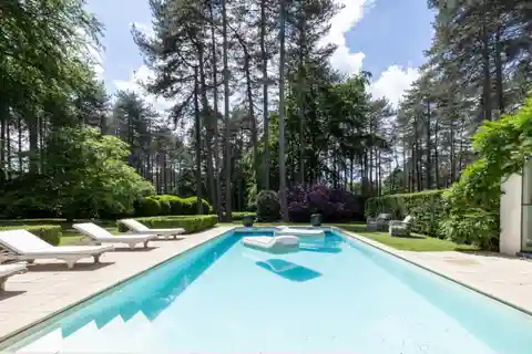Magnificent Villa in a Wooded Golf Course Setting
