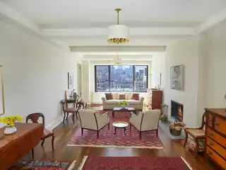 Beautifully Renovated High-Floor Home